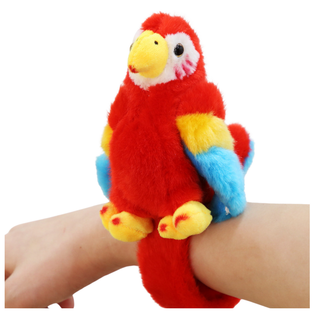 Červený papoušek LEAN Toys s klikovou opaskou pro ruku nebo batoh, +3 let — V provozu