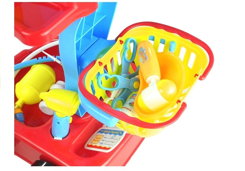 Lékařský vozík LEAN Toys s 22 prvky — V provozu