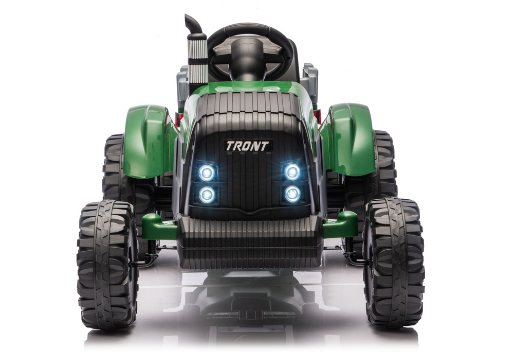 Dětský elektrický traktor s přívěsem CH9959B, tmavě zelený, 24V, 2x120W motory — V provozu s přívěsem
